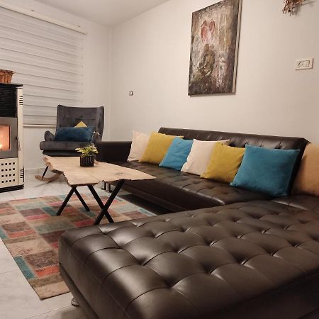 Cosy Appartement Majdal Shams Esterno foto